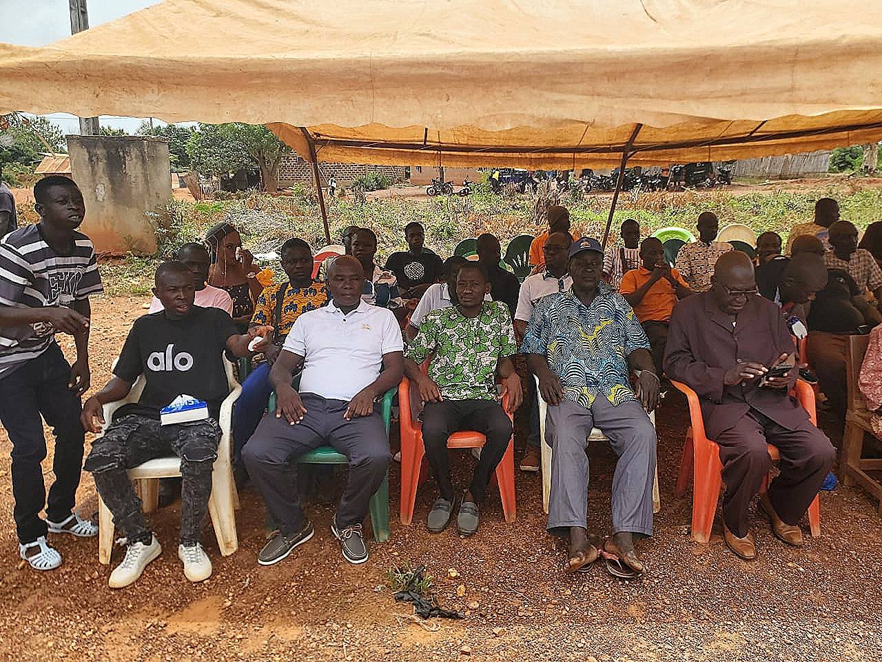 Photo 5 — Investiture du President des Jeunes de Ouangui