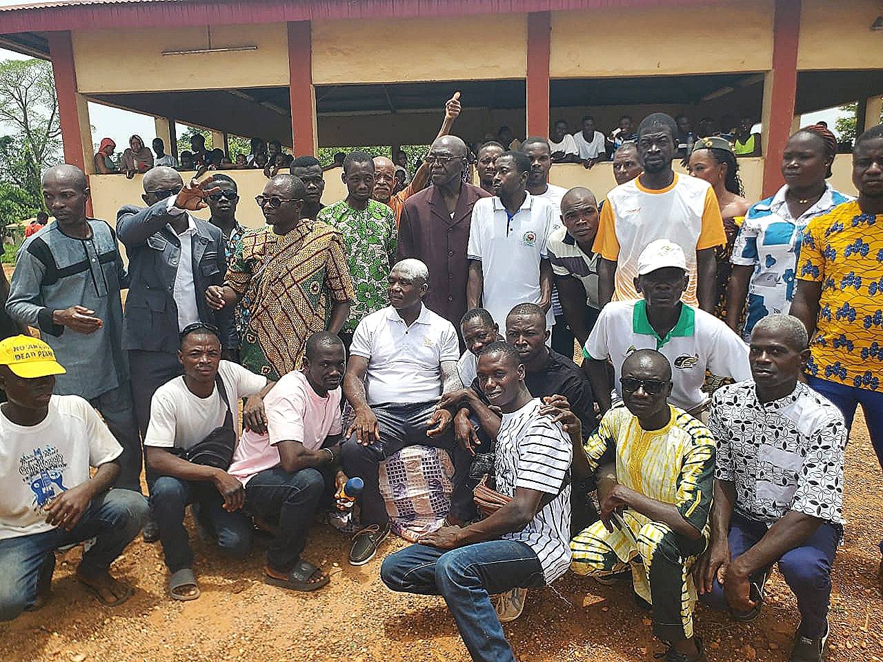 Investiture du President des Jeunes de Ouangui